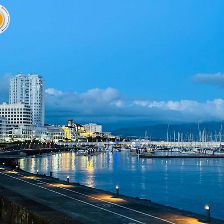 Azor International Apartment I 蓬塔德尔加达 外观 照片